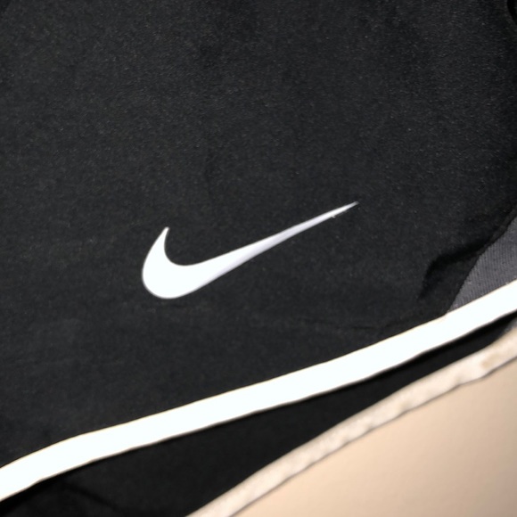 Nike shorts - Picture 2 of 4